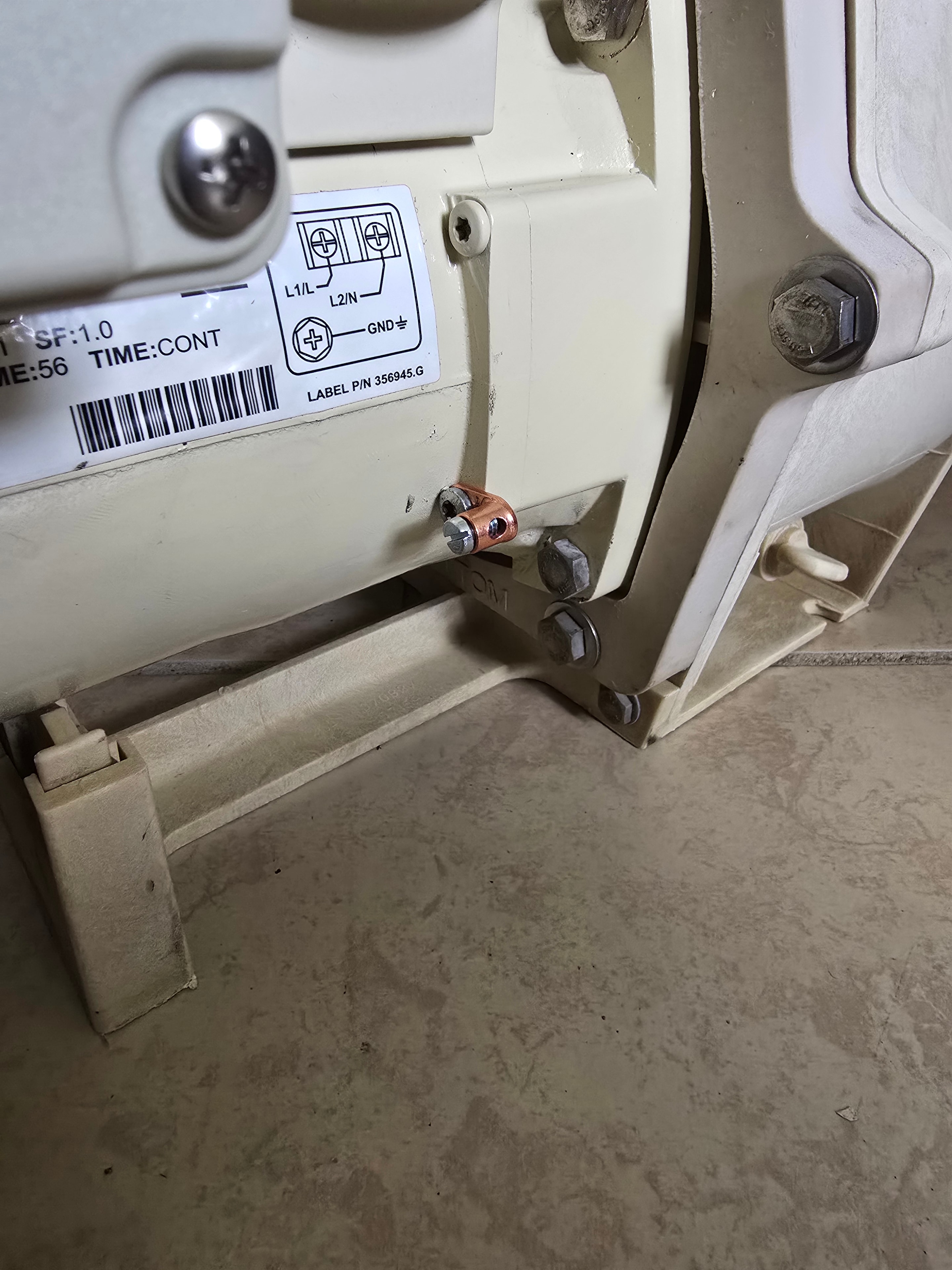 Pentair IntelliFlo VS 011018 external ground terminal close-up