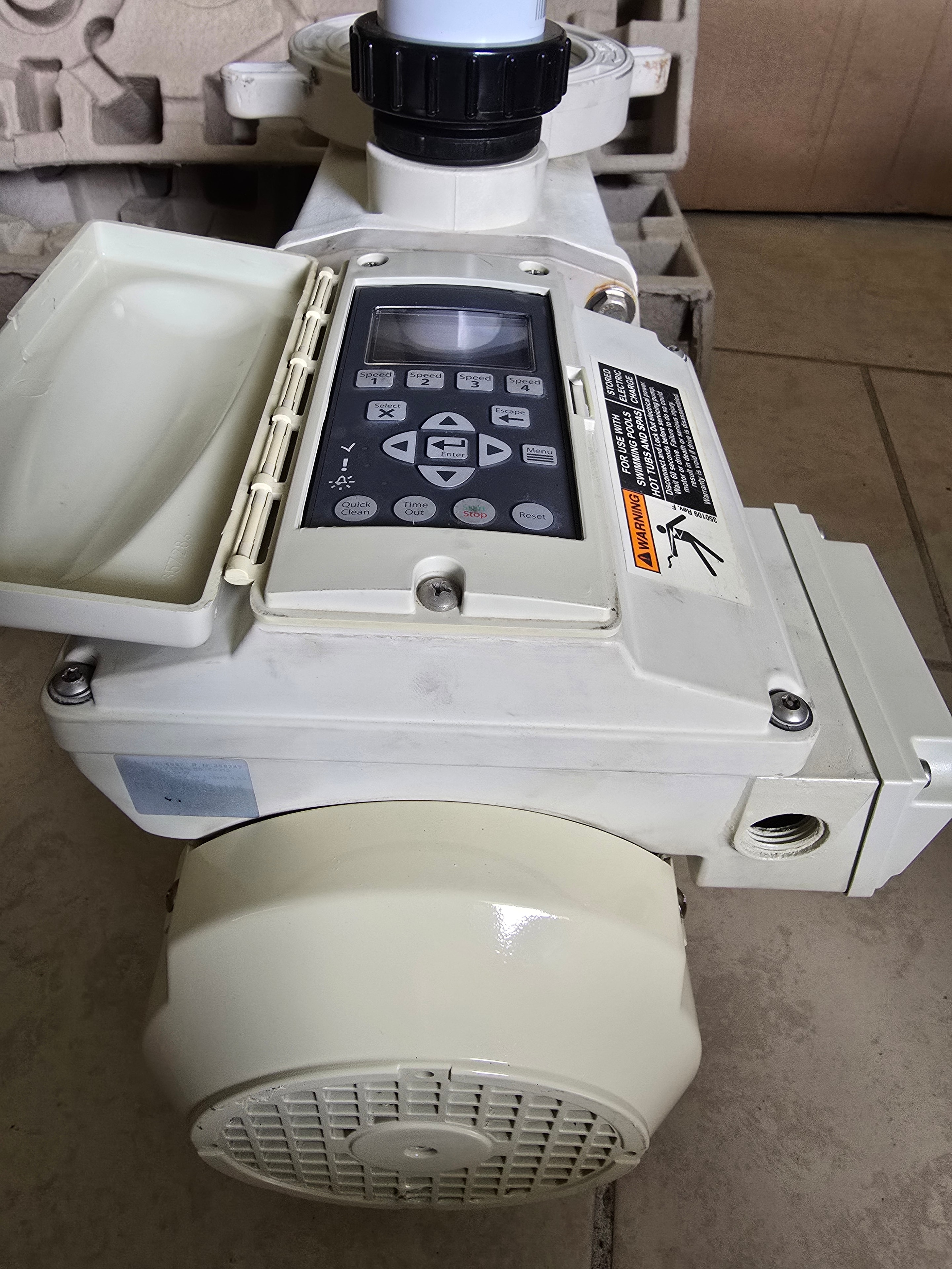Renewed Pentair IntelliFlo VS 011018 pool pump side view