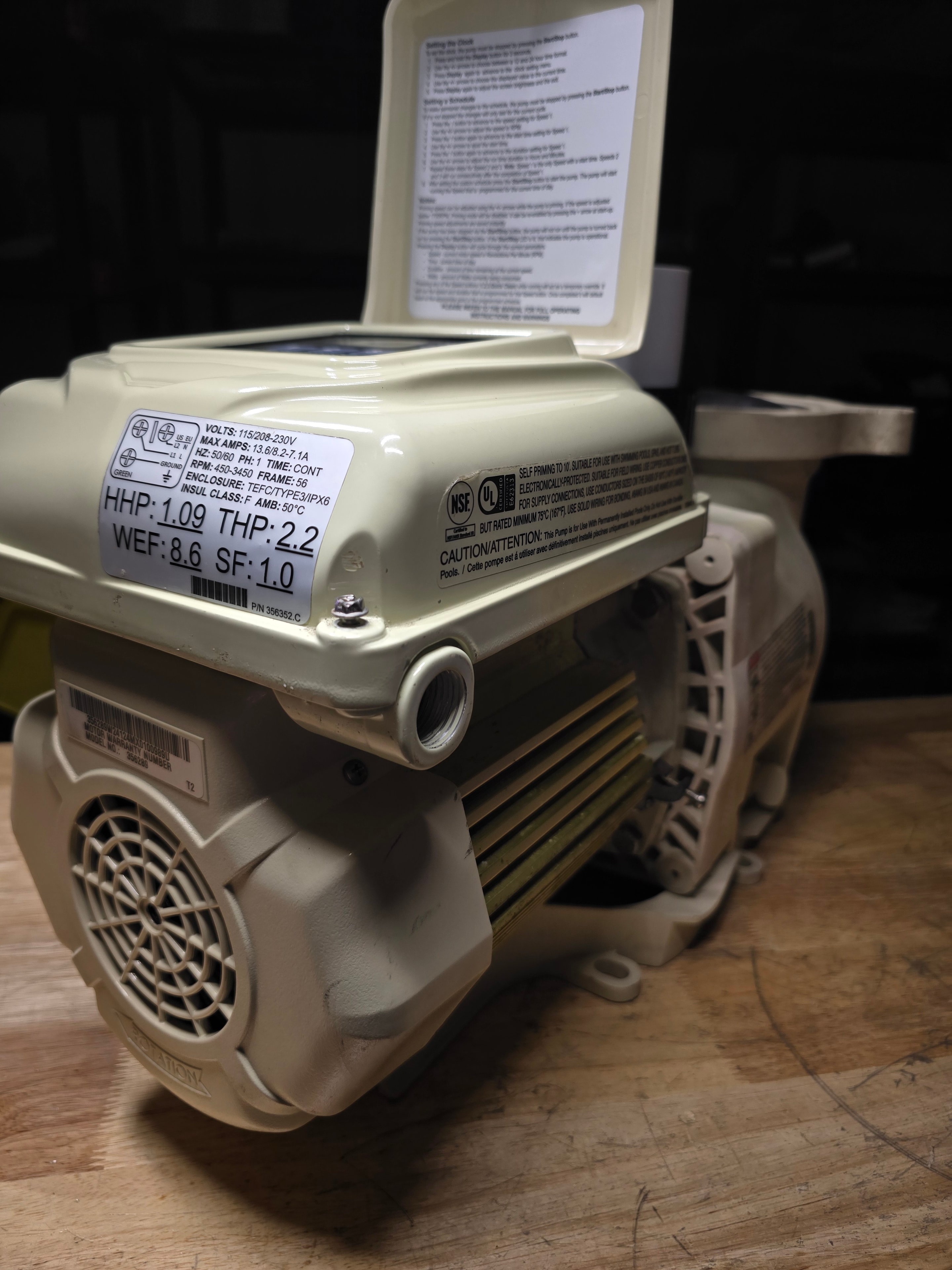 Pentair SuperFlo VST 342002 motor spec label — HHP 1.09, THP 2.2, WEF 8.6